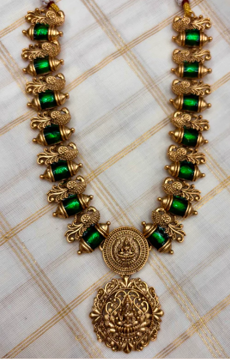 Antique Lakshmi Prabha Temple Jewellery Set