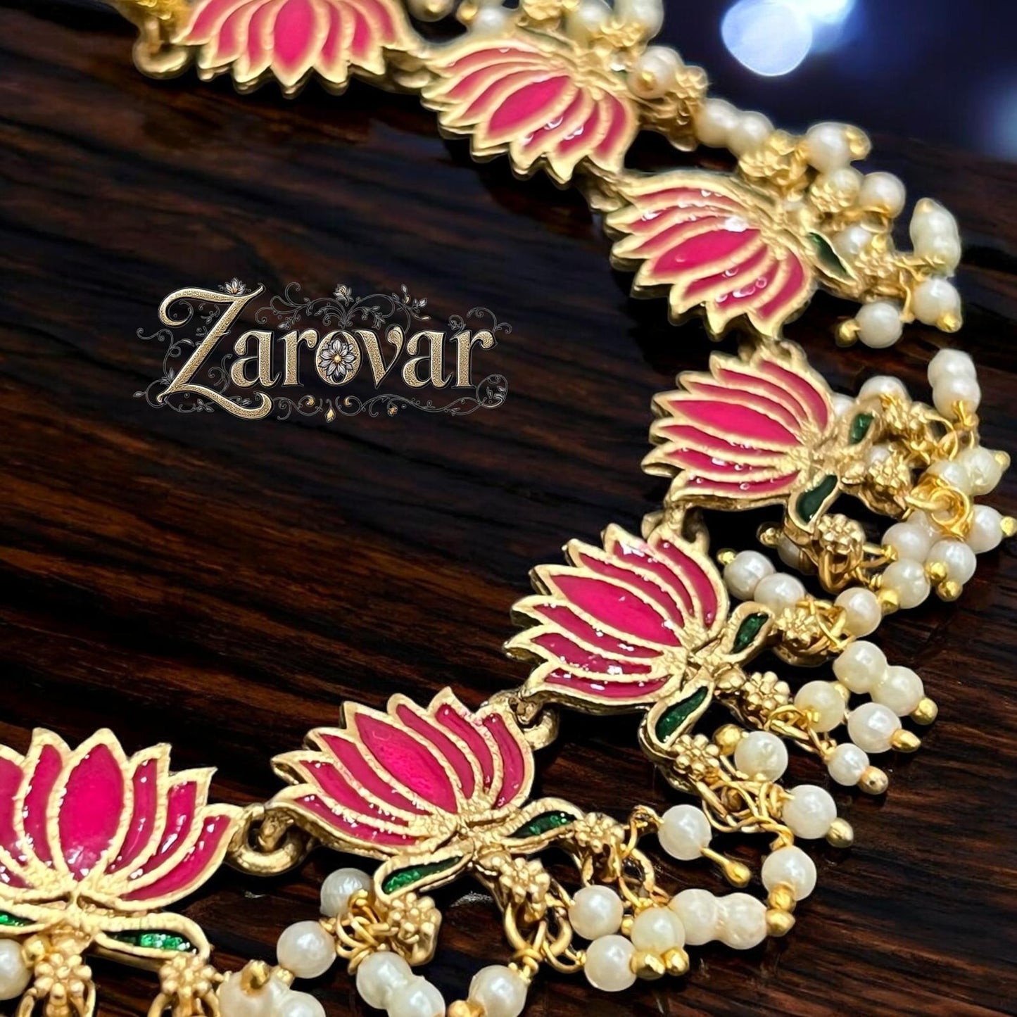 Antique Lotus Necklace – Matte Gold Finish