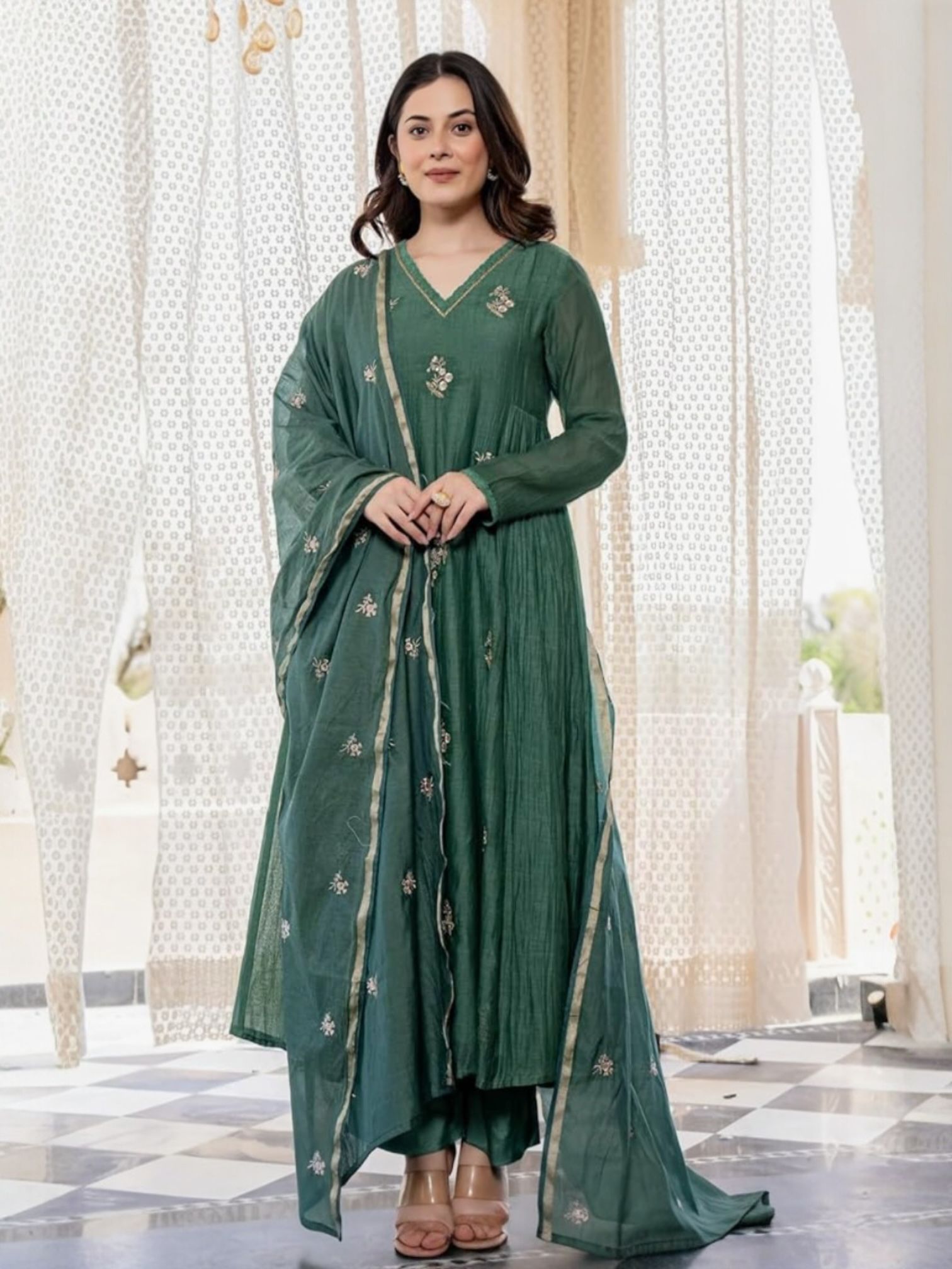 Embroideried Solid Anarkali Kurta and Pant Set with Dupatta – Zarovar