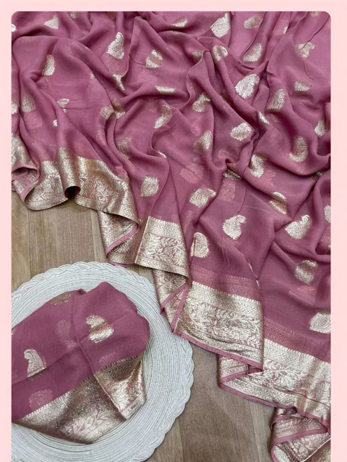 Premium Viscose Georgette Saree with Woven Jacquard Border & Blouse Piece
