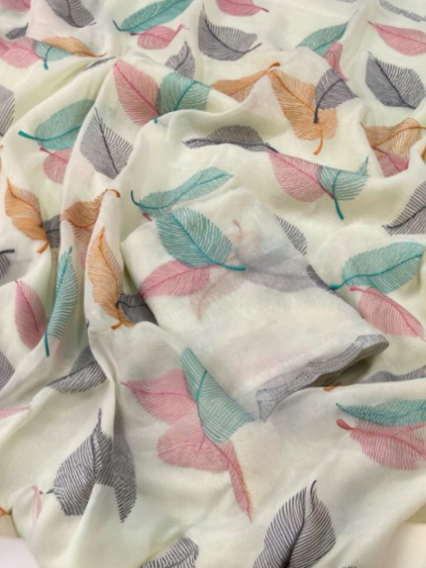 White Crush Chiffon Saree with Multi-Colour Leaf Embroidery – Light & Elegant