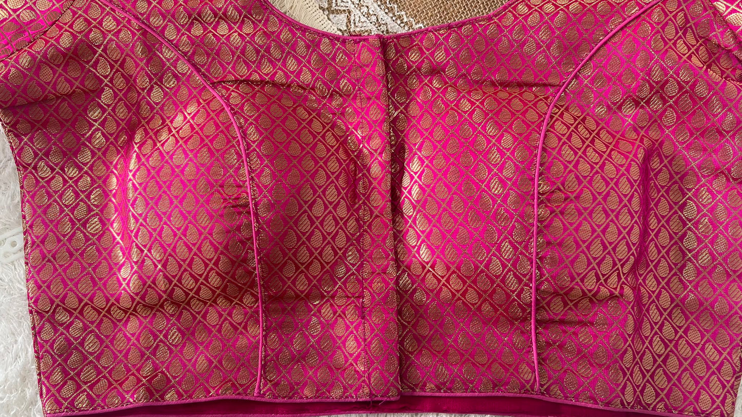 Brocade Padded & Sleeved Blouse With Front Open Hooks
