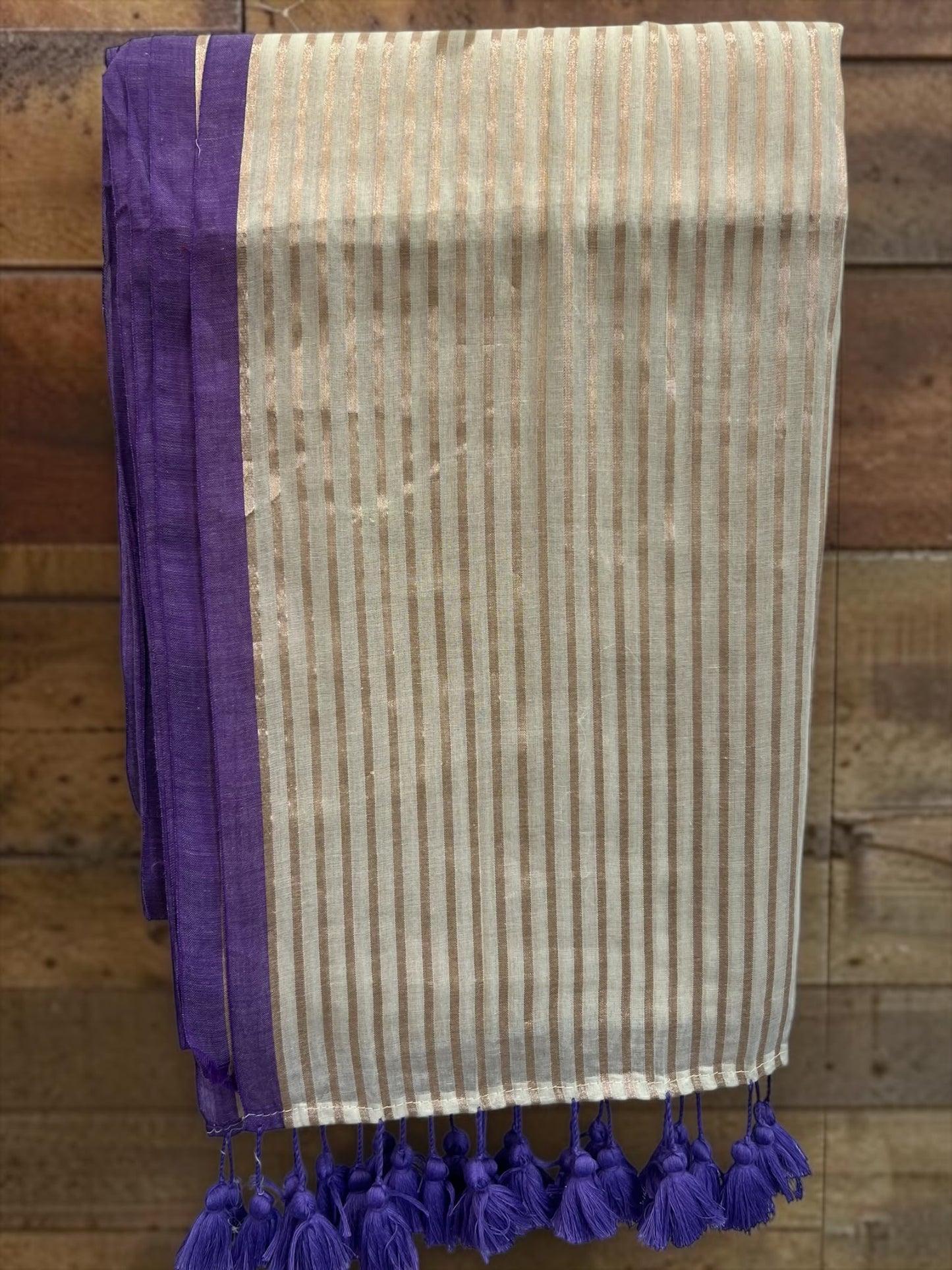 Shimmering Tissue Mul-Cotton Saree with Lavender-Purple Accents